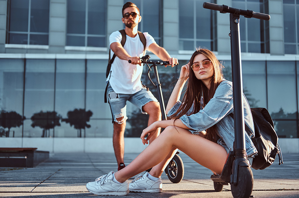 TROTTINETTE ÉLECTRIQUE POUR ADULTE